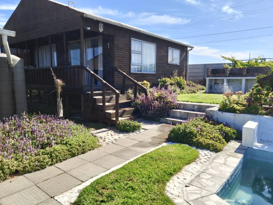 4 Bedroom Property for Sale in Lamberts Bay Western Cape